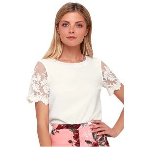 Lulu's Lisa Marie White Embroidered Top Lace S